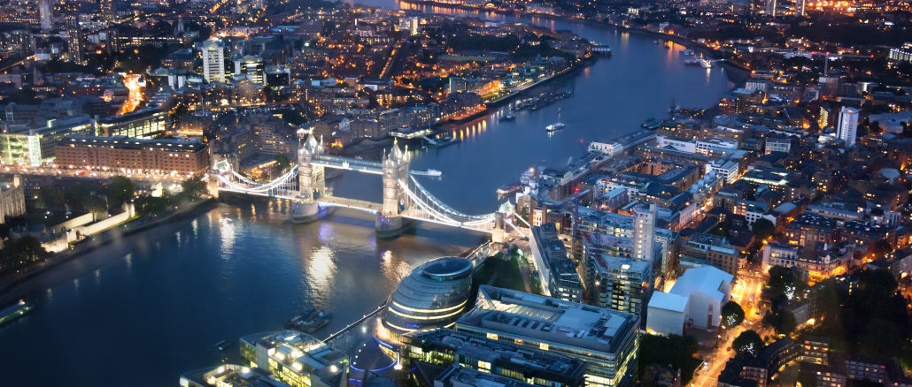 Tower Bridge ist das Wahrzeichen von London